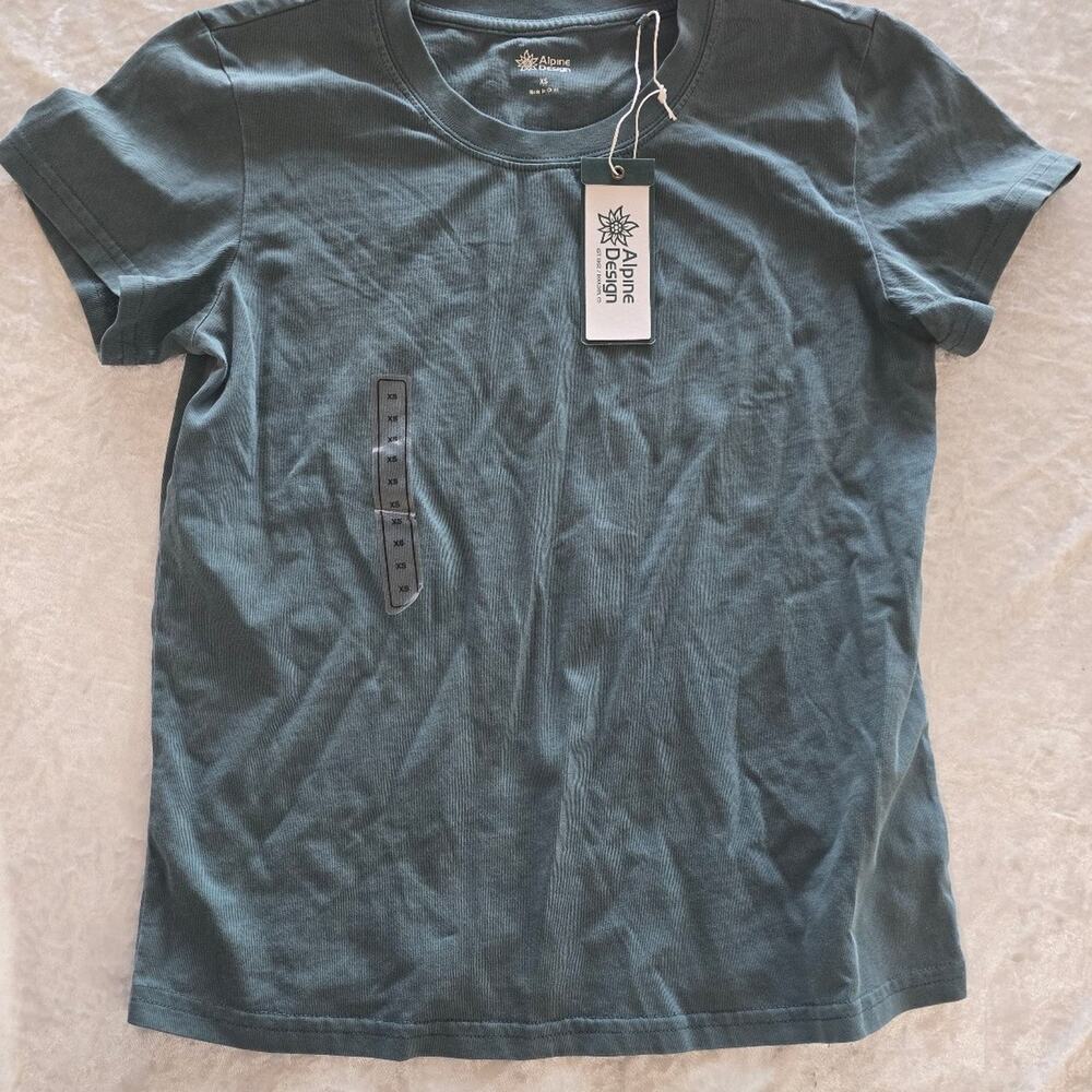 Alpine design green shirt 100% Cotton Youth Xsmall